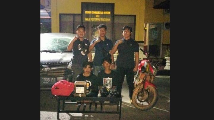 Bawa Kabur Uang Arisan, Aris dan Rudi di ciduk Tim Opsnal Polres Bangka Tengah