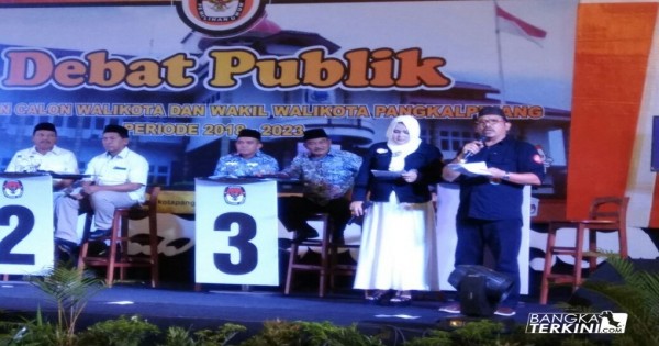 Debat publik calon Walikota dan Wakil Walikota Pangkalpinang di Swiss Belhotel, Sabtu (12/05/2018).