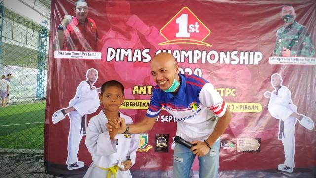 Fatan Al Farizi bersama pendiri FTPC, Sabeum Dimas