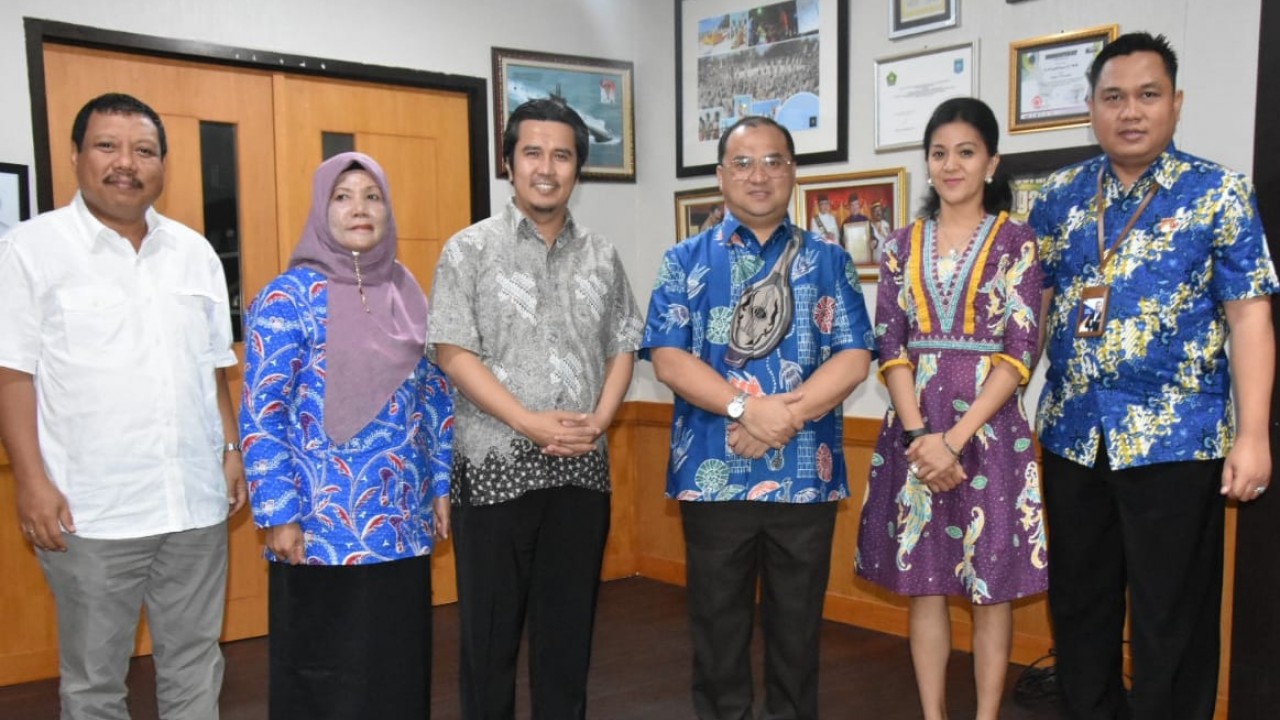 Pemerintah Provinsi (Pemprov) Bangka Belitung (Babel) mendengar penjelasan terkait manfaat Koperasi beserta keunggulan e-Koperasi oleh TIM Teknologi Informasi Koperasi Polda Babel, Kamis (20/12/2018).