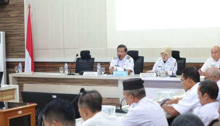 Pemerintah Kota Pangkalpinang melalui Badan Perencanaan Pembangunan Daerah (Bappeda) kembali menggelar rapat koordinasi evaluasi kinerja fisik dan keuangan APBD. Rapat rutin bulanan ini berlangsung di Aula Bappeda Kota Pangkalpinang, Rabu (15/4/2026).