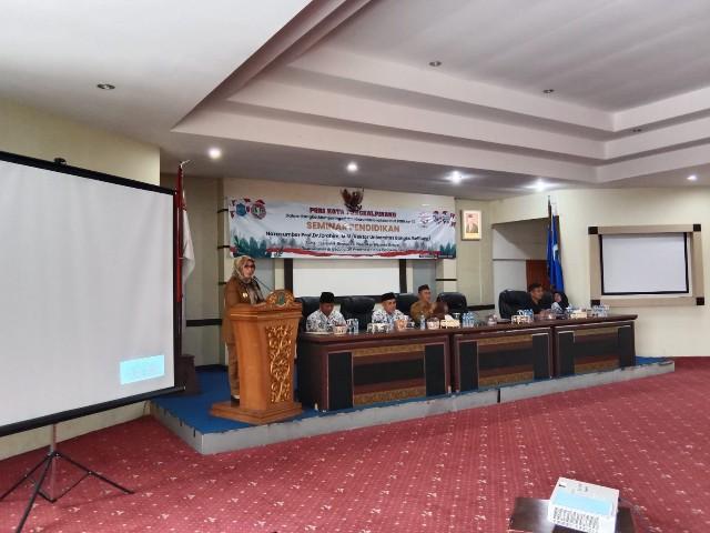 Hadiri Seminar Pendidikan, Pj Wali Kota Pangkalpinang Lusje Tekankan Pendidikan Akhlak Bagi Murid