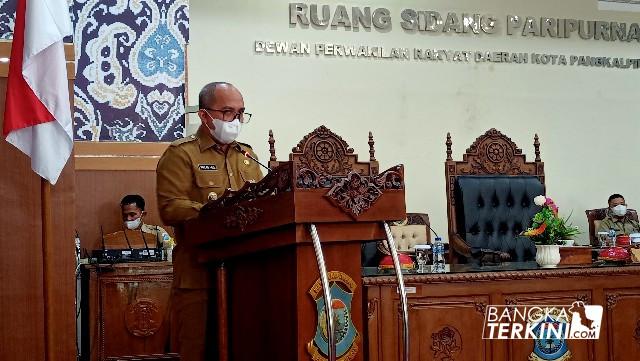 Tanggapan Wali Kota Maulan Aklil Terhadap Pandangan Umum Fraksi Terkait 2 Raperda Kota Pangkalpinang