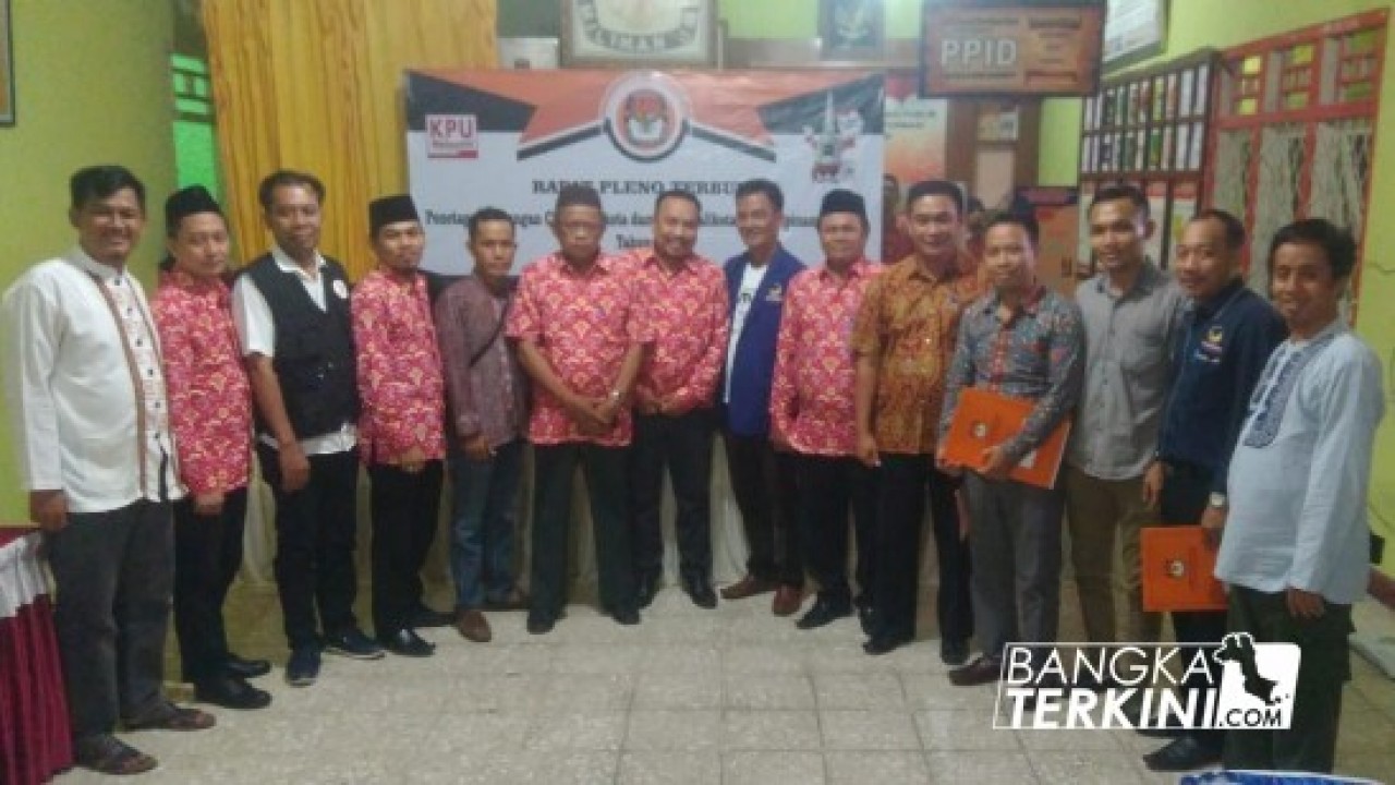KPU Kota Pangkalpinang telah melaksanakan Rapat Pleno Terbuka dengan agenda Penetapan Pasangan Calon Walikota dan Wakil Walikota Pangkalpinang periode 2018-2023 di kantor KPU Kota Pangkalpinang, Kamis (26/07/2018).