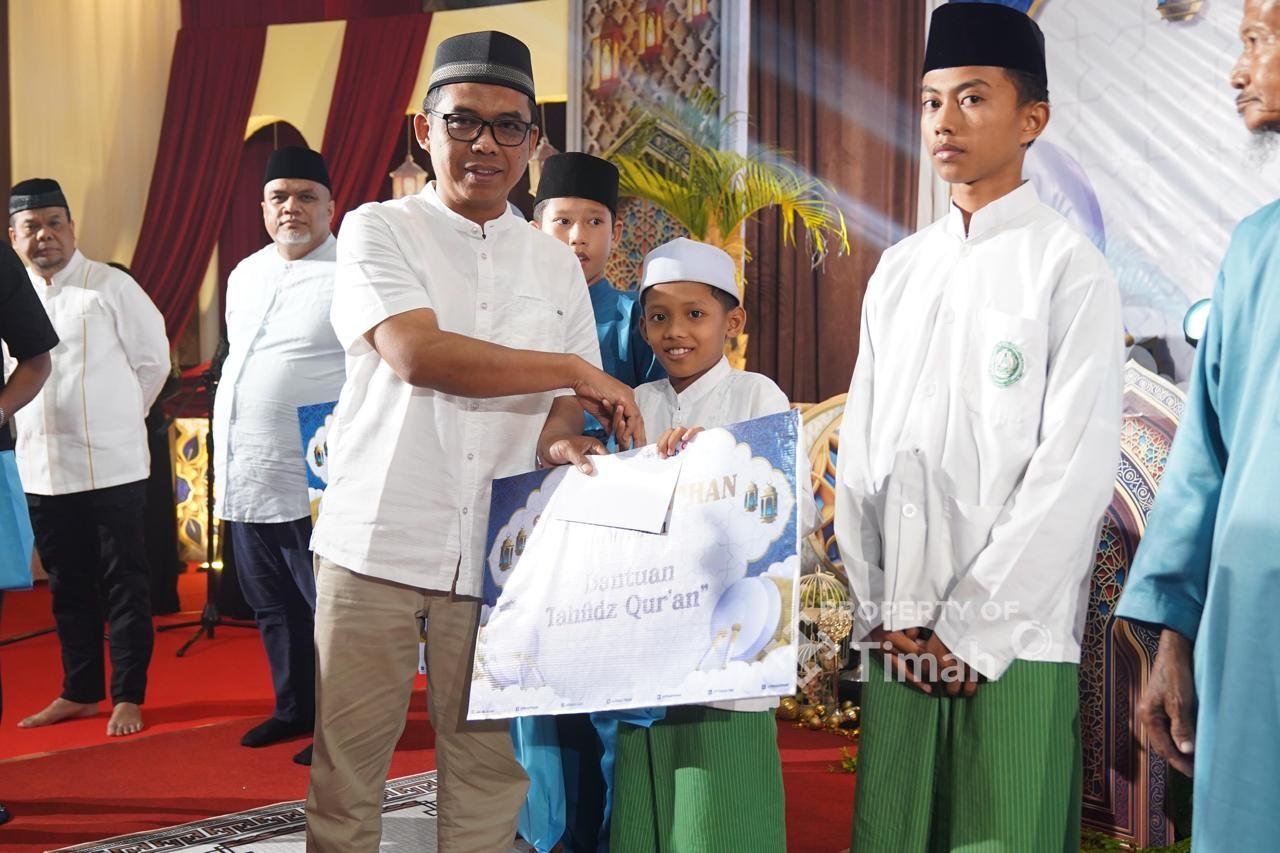 PT TIMAH (Persero) Tbk pada Bulan Ramadan 1447 Hijriah menyalurkan santunan bagi para tahfiz Al-Qur’an di wilayah operasional perusahaan.