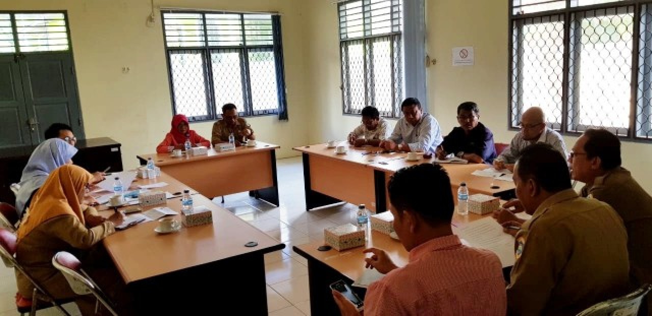 Dinas Penanaman Modal, Pelayanan Terpadu Satu Pintu (DPMPTSP) dan Tenaga Kerja Kota Pangkalpinang, akan bentuk Lembaga Kerja Sama (LKS) Tripartit Kota Pangkalpinang 2019-2022, Selasa (25/09/2018).