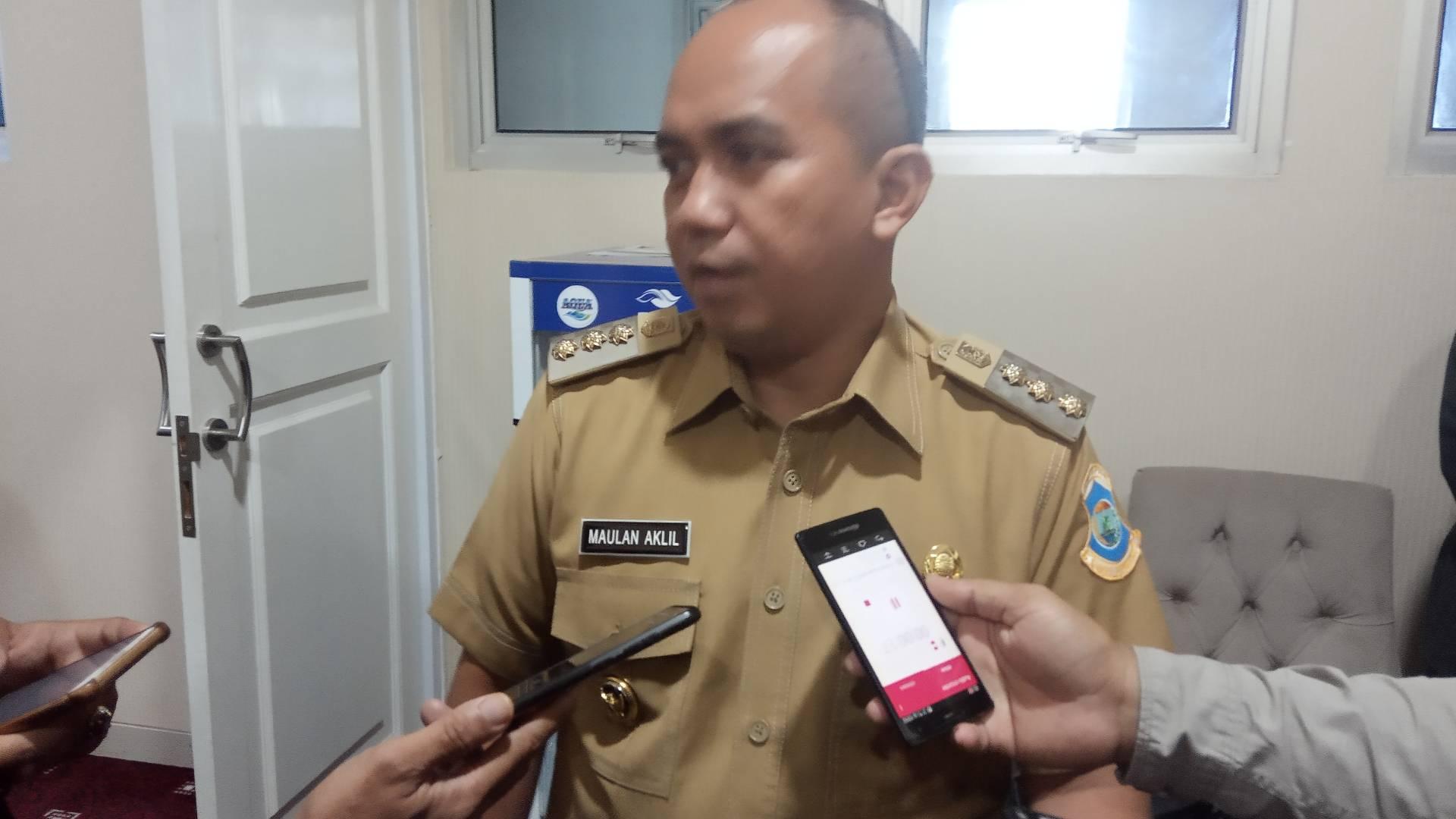 Walikota Pangkalping, Maulan Aklil / Molen.