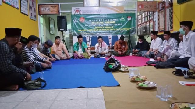 PC GP Ansor dan KPU Pangkalpinang Gelar 'Jum'at Ngaji' Kenang Komisioner KPU Bangka Belitung Almarhumah Pudjiarti yang meninggal dunia beberapa waktu lalu.