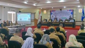 PANGKALPINANG, BANGKA TERKINI — Pemerintah Kota Pangkalpinang berikan penghargaan kepada Kepala Kejaksaan Negeri Pangkalpinang atas,