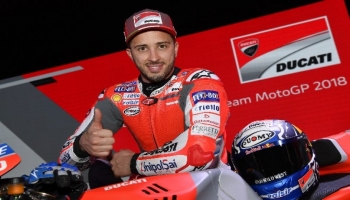 Bangkaterkini.com --- Pembalap Andrea Dovizioso akhirnya memperpanjang kontrak bersama tim Ducati hingga,