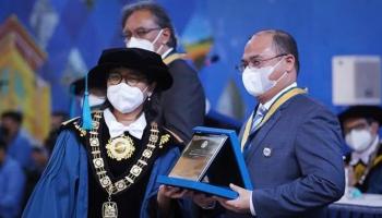 BANGKA BELITUNG - Erzaldi Rosman Terima Penghargaan Ganesa Wirya Jasa,