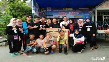 &quot; Mahasiswa KKN STKIP tutup masa KKN dengan jalan Sehat,,