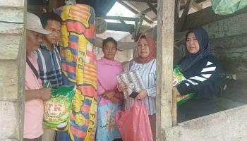 Terus Jalankan Program Berbagi Kasur untuk Lansia (Berkah Sekali) Radmida,