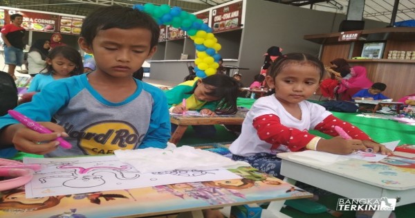 Pasir Padi Bay menggelar lomba mewarnai untuk anak - anak tingkat TK dan Sekolah Dasar, Senin (07/05/2018).