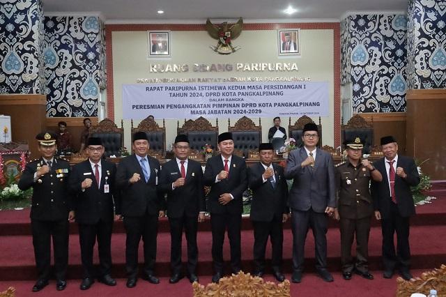 Pimpinan DPRD Pangkalpinang 2024-2029 Dilantik, Pj Wako Budi Utama Ajak Sinergi dan Kolaborasi