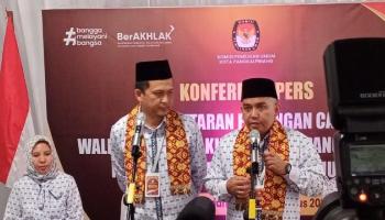 KPU Pangkalpinang Sahkan Molen Hakim Jadi Calon Walikota dan Wakil,