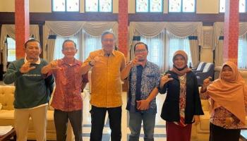 Pj Gubernur Ridwan Djamaluddin Dukung Penguatan Anggaran KI Bangka Belitung