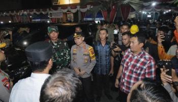 PANGKALPINANG - Penjabat (Pj) Walikota Pangkalpinang Budi Utama meninjau langsung dan memastikan perayaan Natal tahun,
