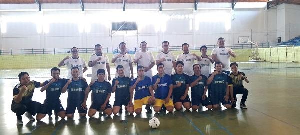 Pangkalpinang, BANGKATERKINI – Penjabat (Pj) Walikota Pangkalpinang membuka secara resmi Tirta Pinang Cup di Stadion Depati Bahrin, Kamis, (17/10/2024).