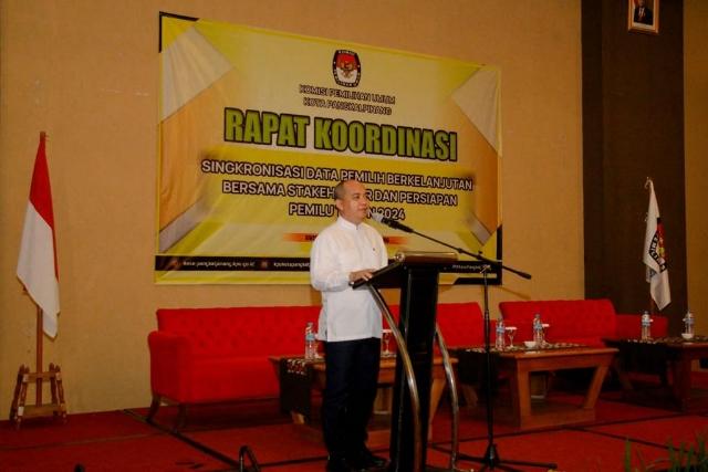 Wali Kota Maulan Aklil, Hadiri Rakor Sinkronisasi Data Pemilih Berkelanjutan oleh KPU Pangkalpinang