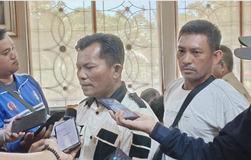 Warga Audiensi ke DPRD, Didit Minta OPD Tinjau Lokasi Tambang di Laut Bembang